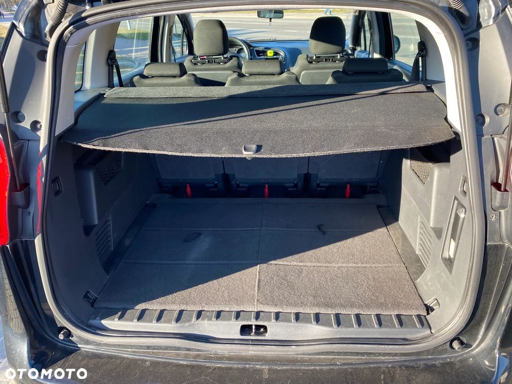 Peugeot 5008 1.6 Active - 8