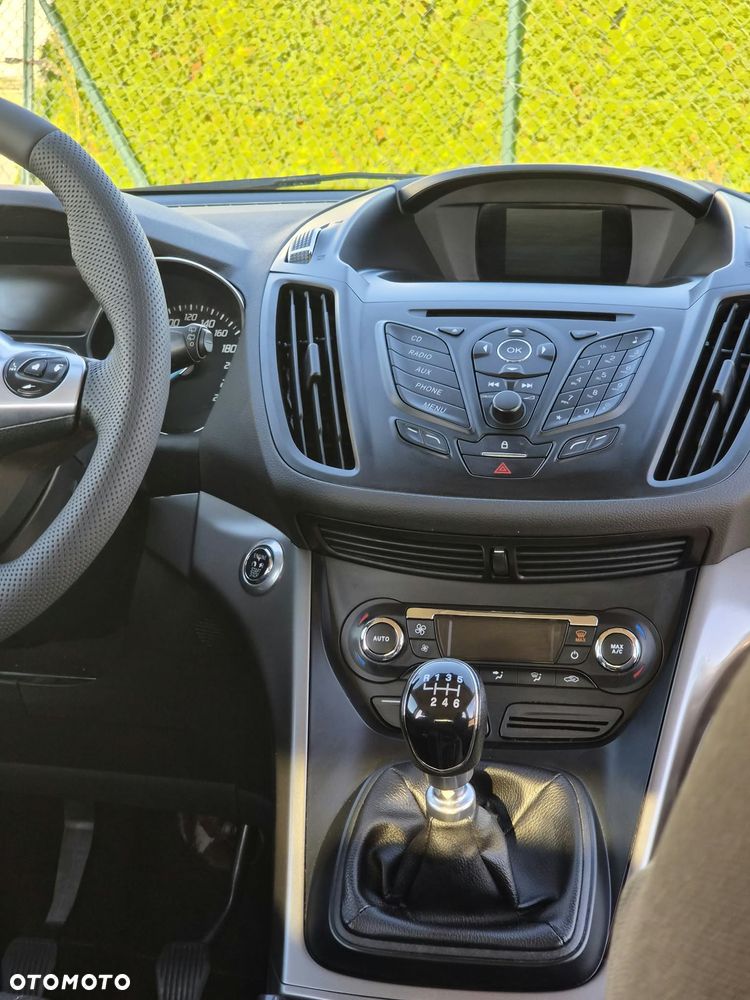 Ford Kuga 2.0 TDCi 4x4 SYNC - 27