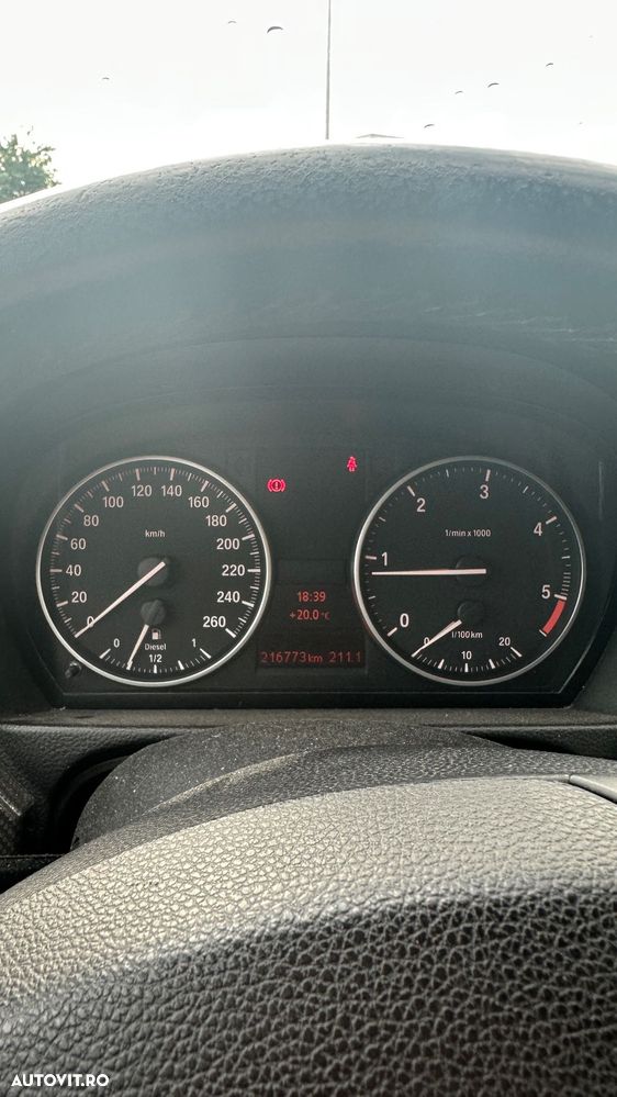BMW Seria 3 320d EfficientDynamics Edition - 8