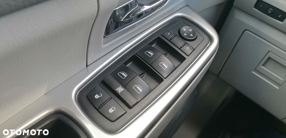 Jeep Cherokee 2.8 CRD DPF Automatik Limited - 19