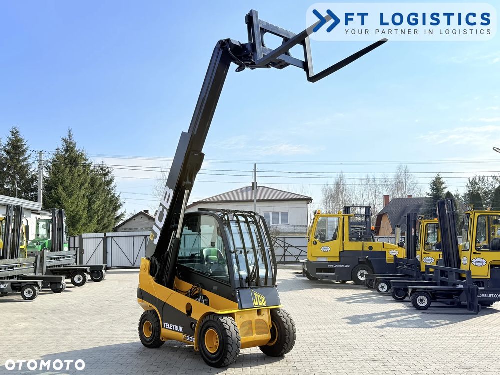 JCB WÓZEK TELESKOPOWY JCB TLT30D / KABINA / 2018 ROK / PRZESUW BOCZNY / NOWE OPONY - 30
