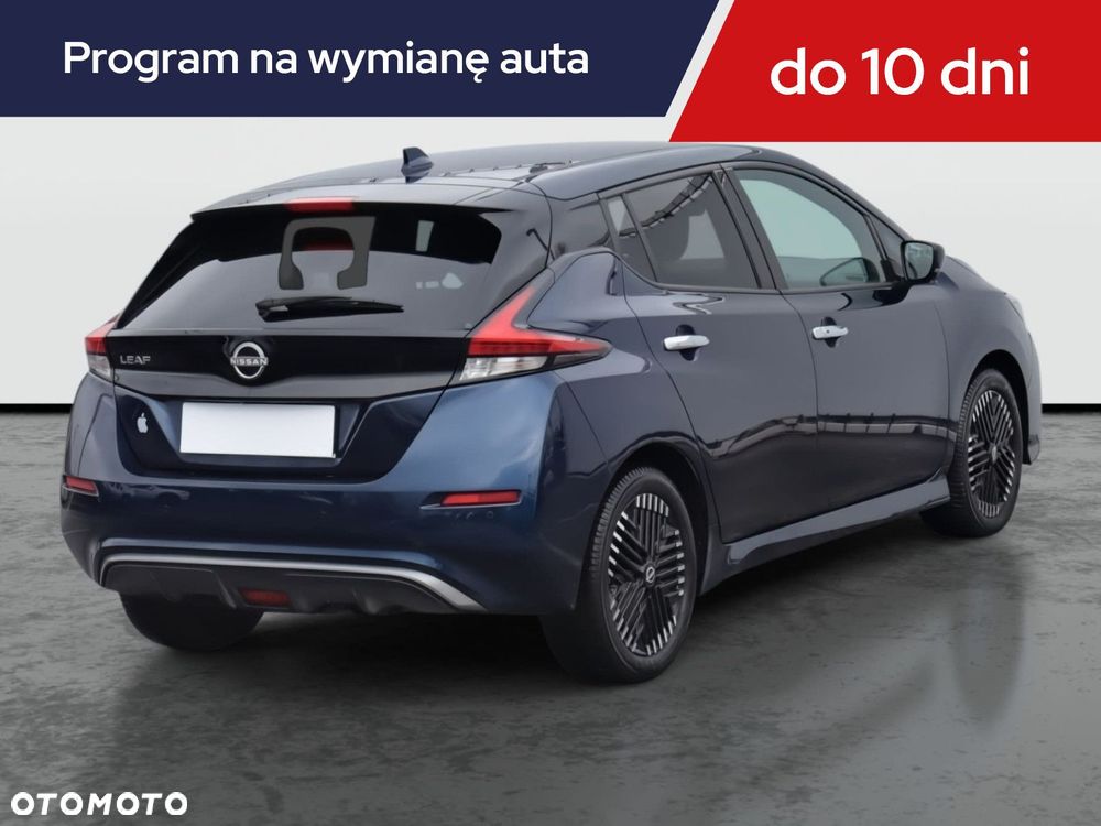 Nissan Leaf - 7