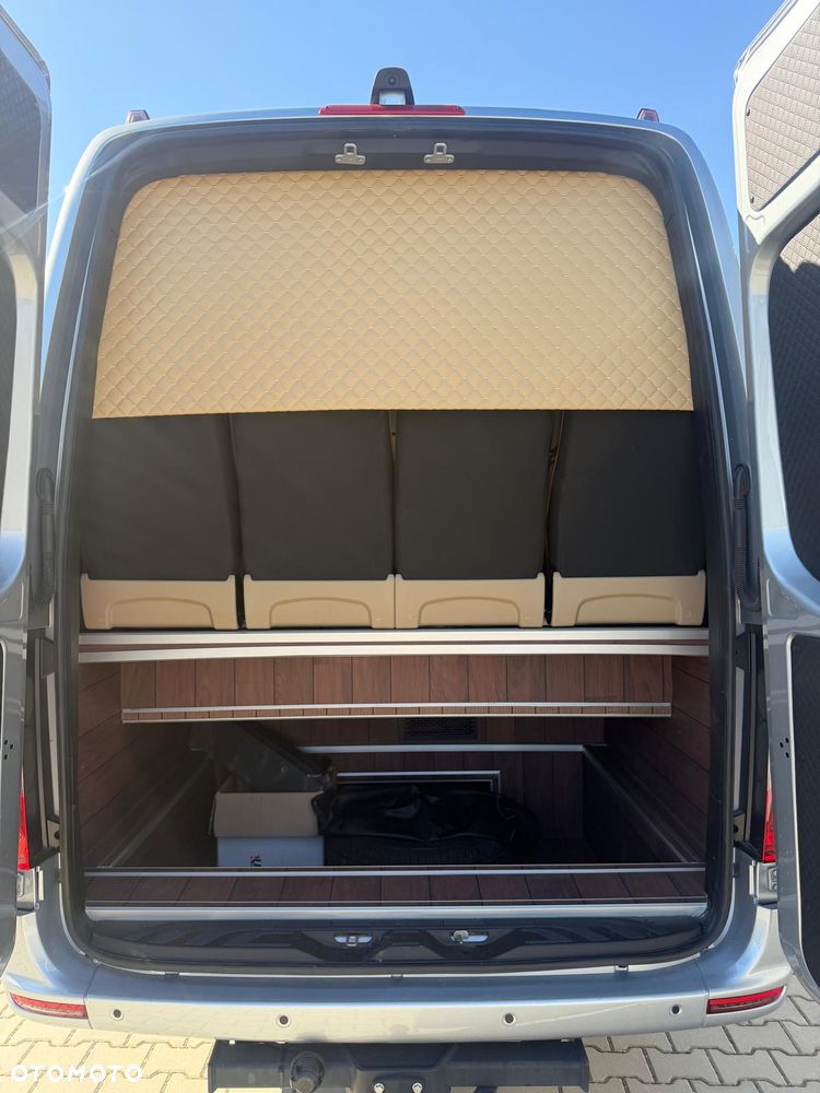 Mercedes-Benz Sprinter 519 - 4