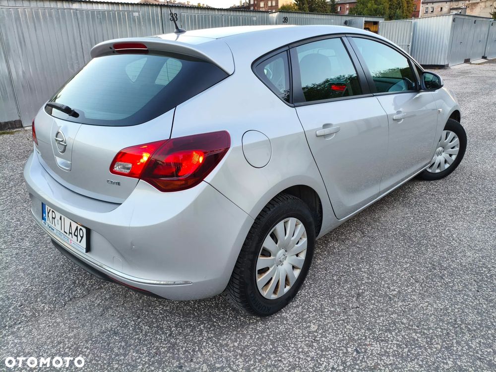 Opel Astra 1.6 CDTI Enjoy - 3