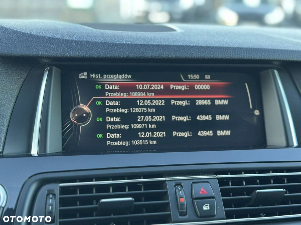 BMW Seria 5 528i xDrive - 30