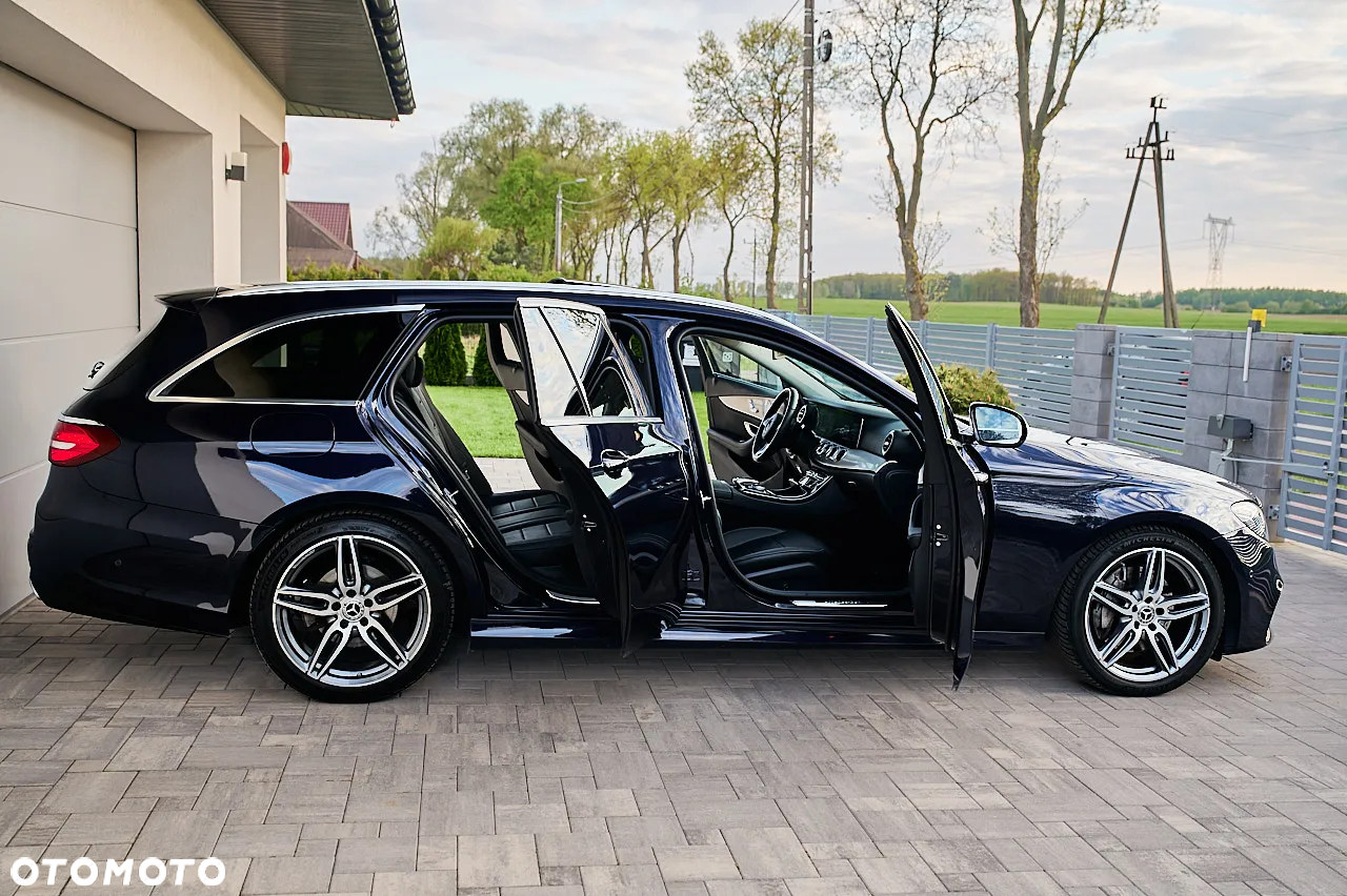 Mercedes-Benz Klasa E 220 d - 3