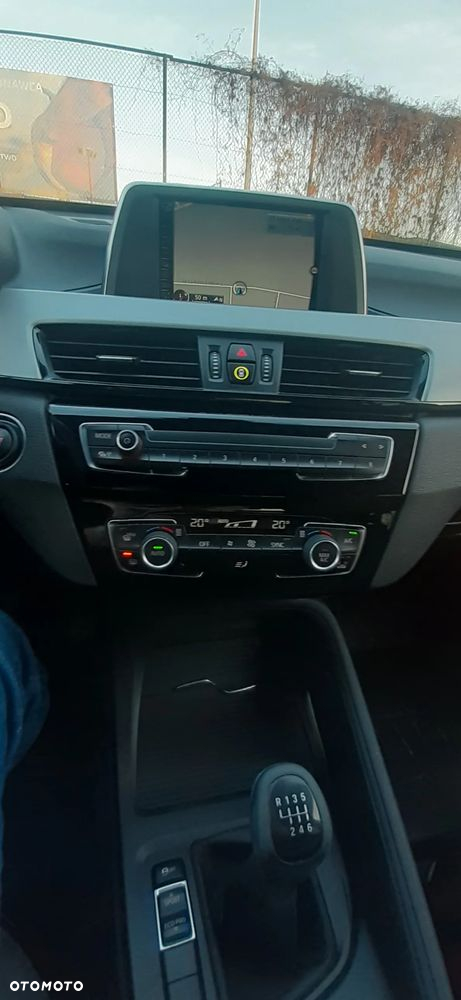 BMW X1 sDrive18d - 19