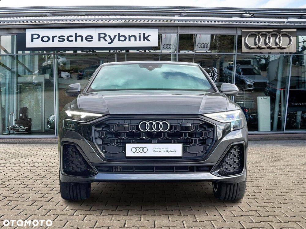 Audi Q8 - 8