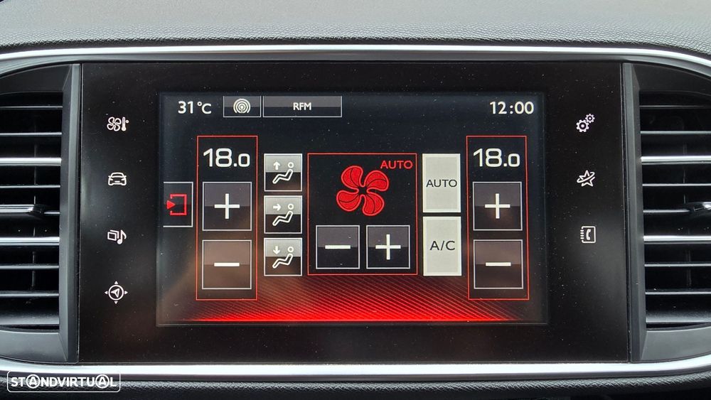 Peugeot 308 1.2 PureTech GT Line - 34