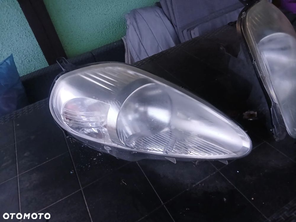 lampy przednie fiat grande punto - 3