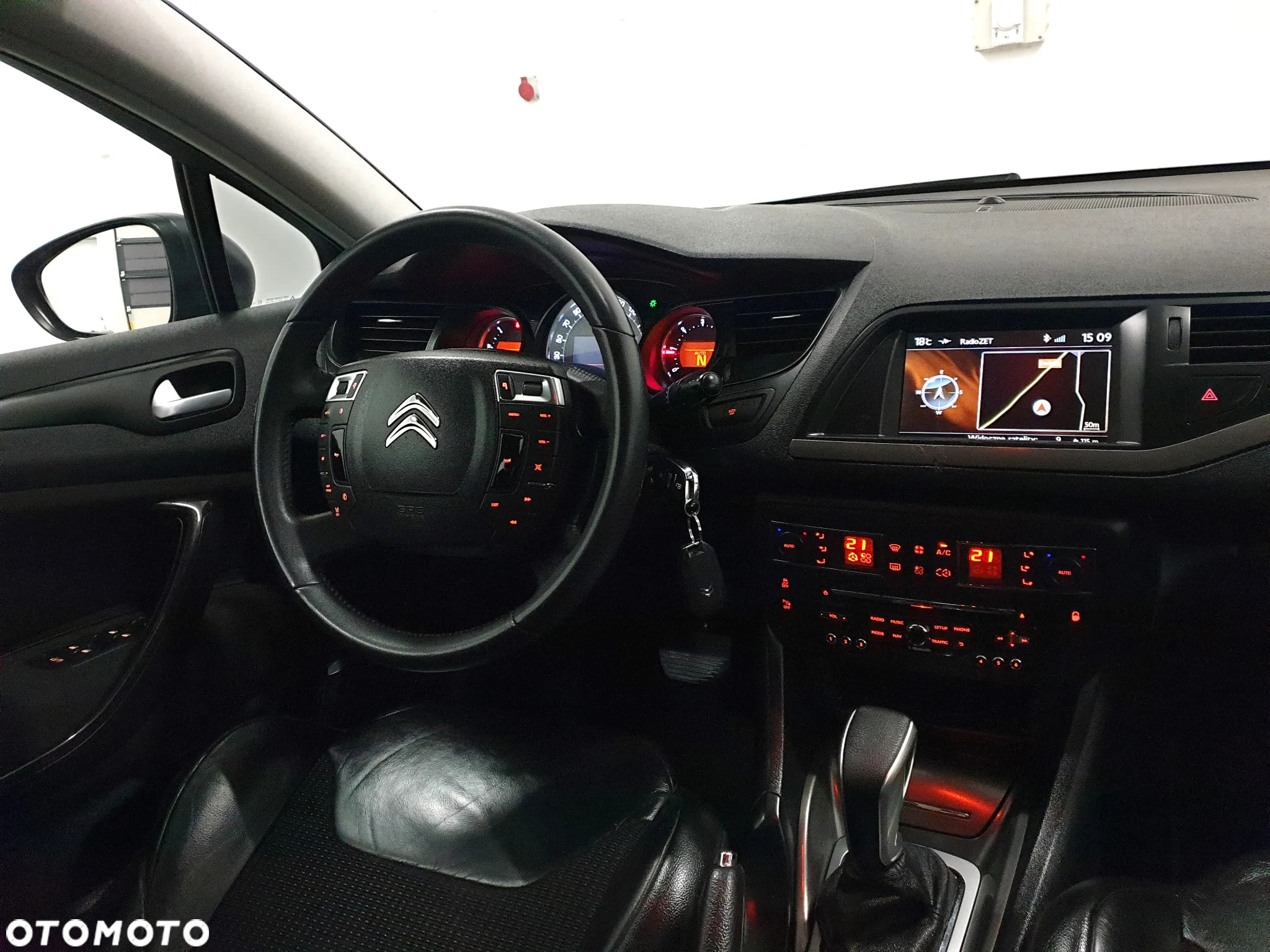Citroën C5 1.6 e-HDi Selection MCP - 34