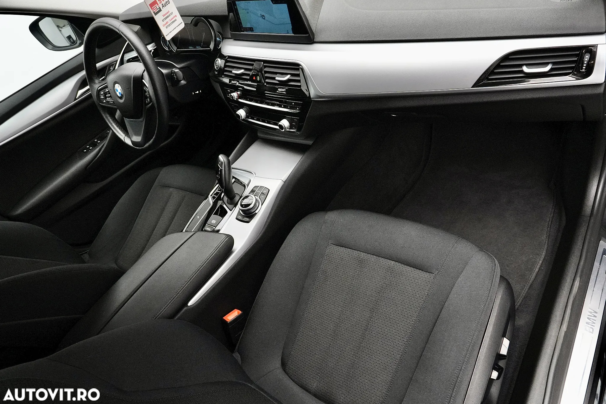 BMW Seria 5 520d - 12