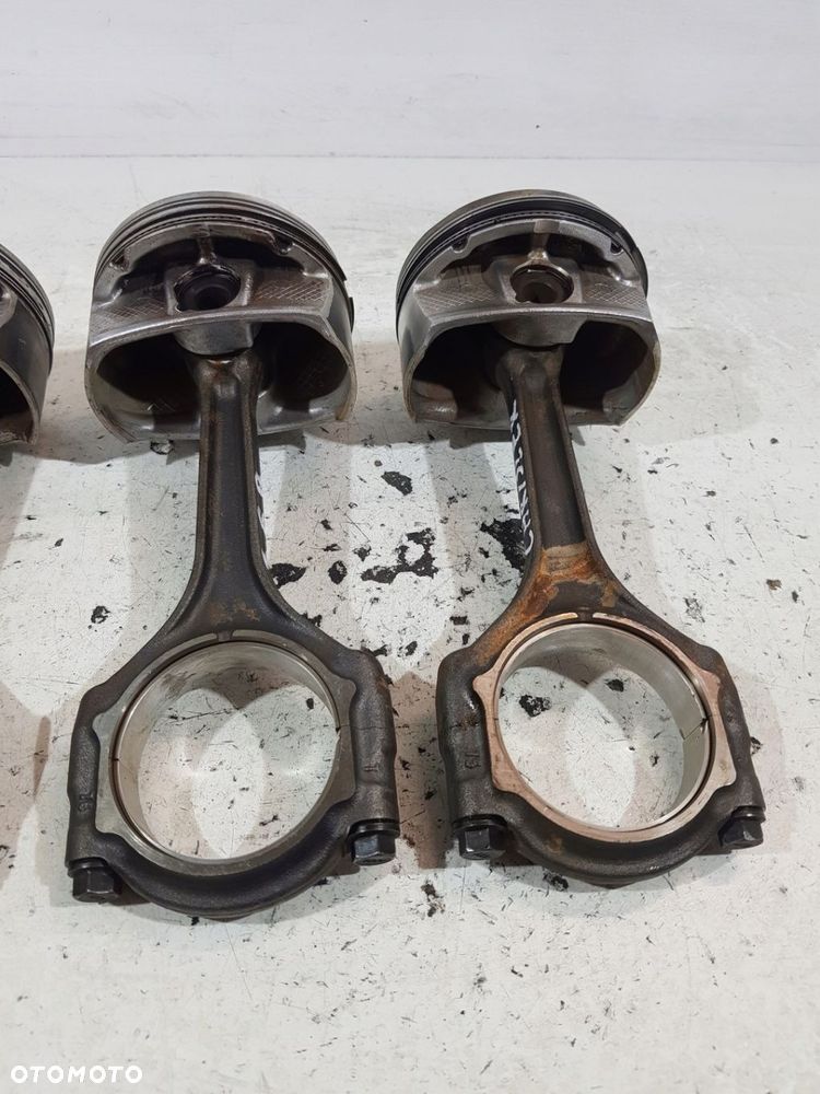 TŁOK KORBOWÓD 96L64 DODGE CHRYSLER PACIFICA II JEEP 3.6B ERB - 4