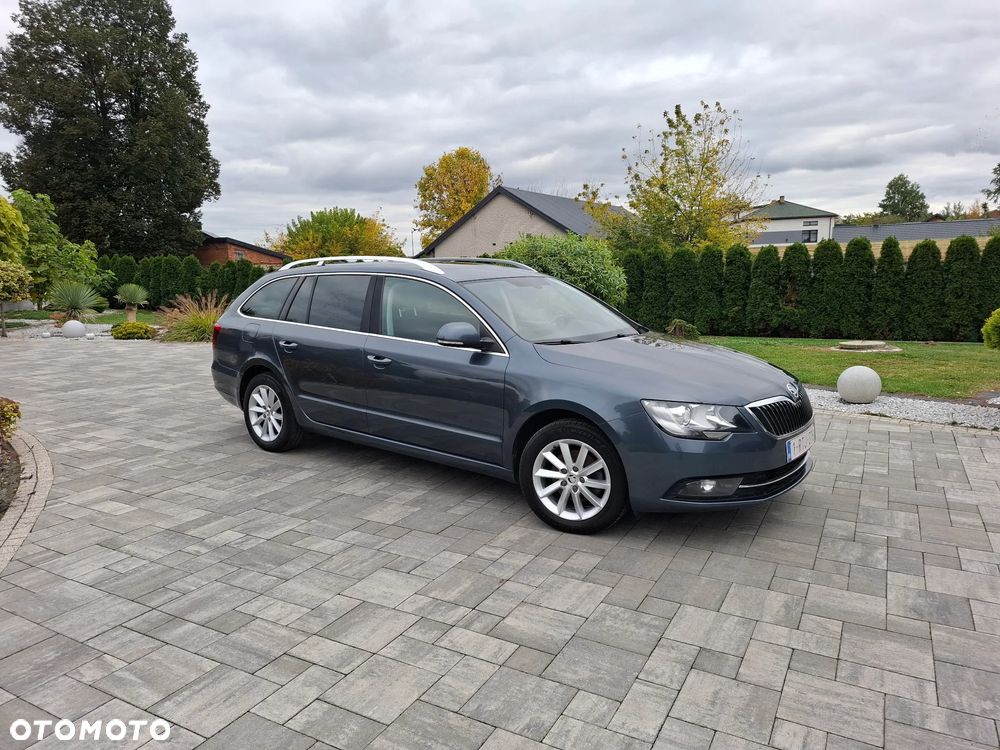 Skoda Superb 1.6 TDI GreenLine - 16