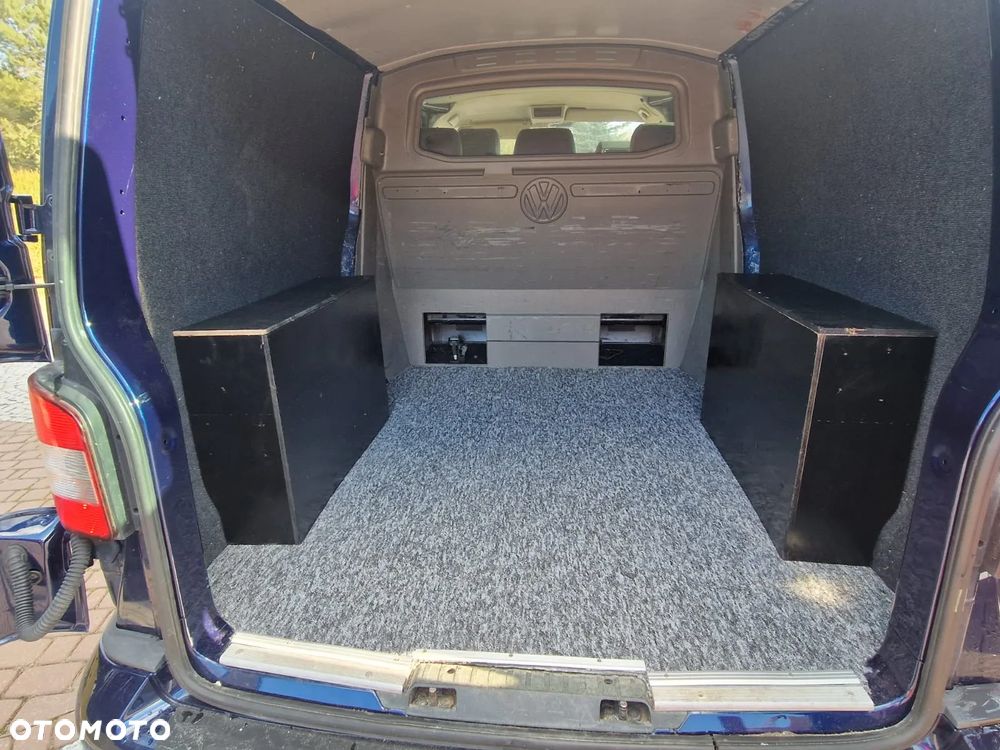 Volkswagen Transporter - 27