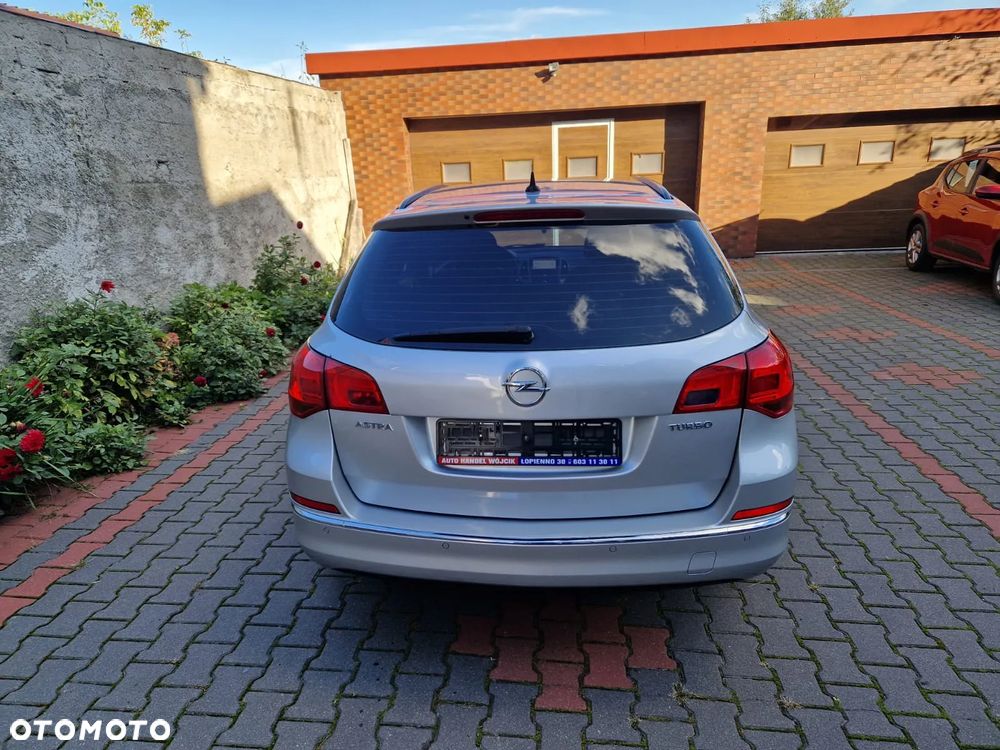 Opel Astra 1.4 Turbo Sports Tourer - 6