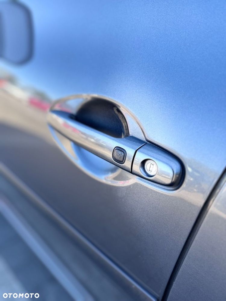 Toyota Auris - 10