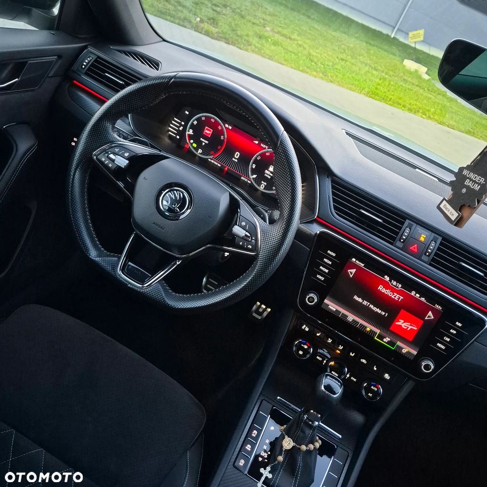 Skoda Superb 2.0 TSI Sportline DSG - 9
