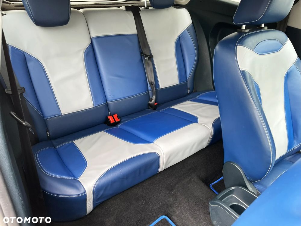 Ford Fiesta 1.6 Sport - 10