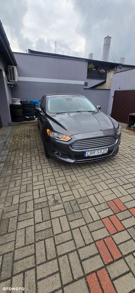 Ford Fusion - 27