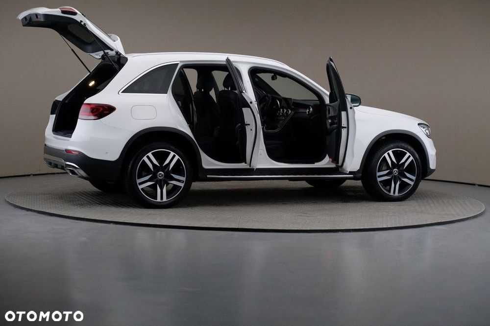 Mercedes-Benz GLC - 6