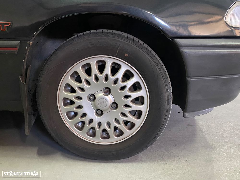 Opel Astra - 20
