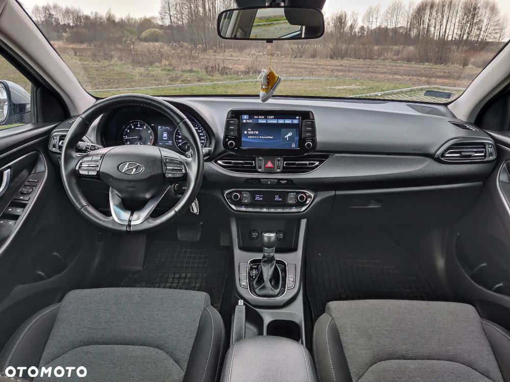 Hyundai i30 1.5 T-GDI 48V Comfort DCT - 13