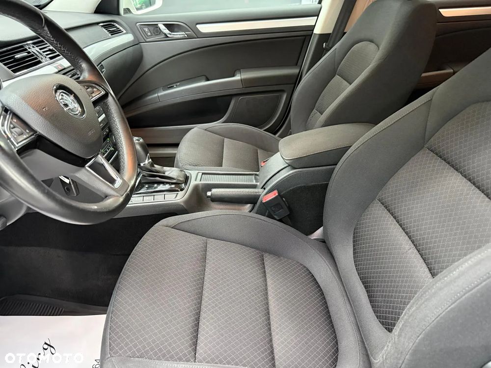 Skoda Superb 1.8 TSI Elegance DSG - 21