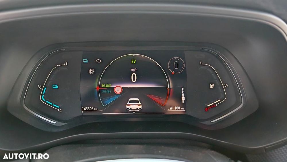 Renault Arkana E-TECH 145 Evolution - 29