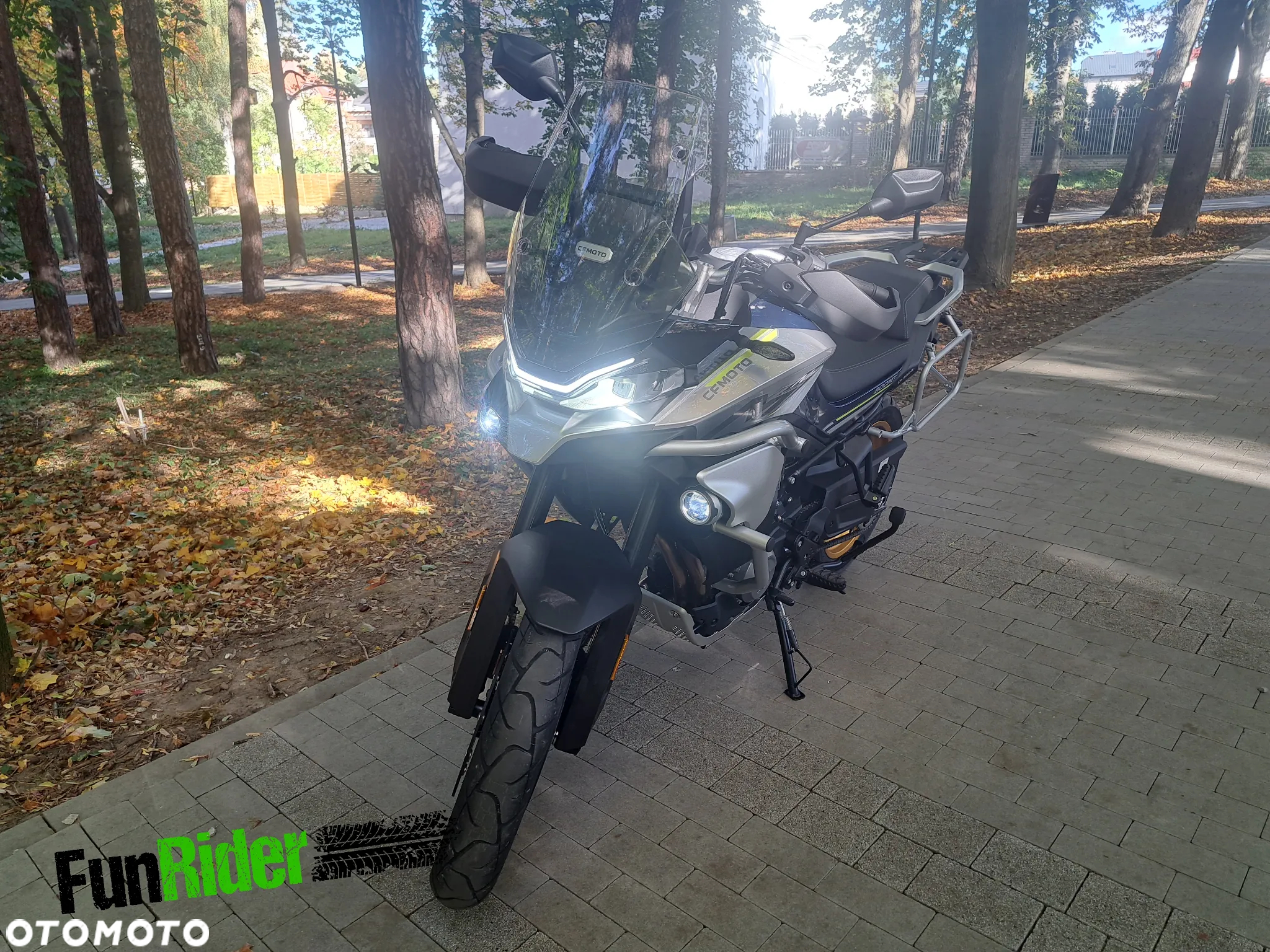 CFMoto MT - 5