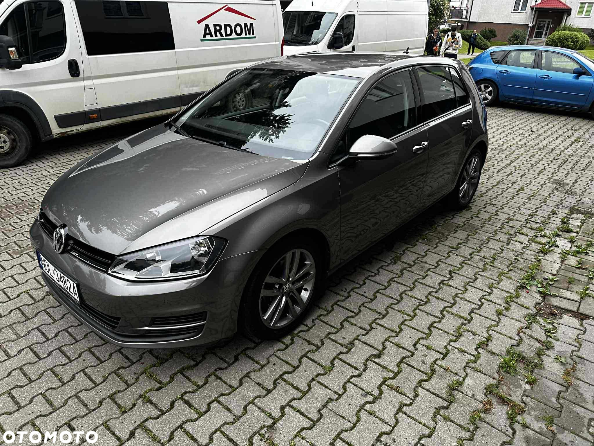 Volkswagen Golf VII 1.2 TSI BMT Trendline - 2
