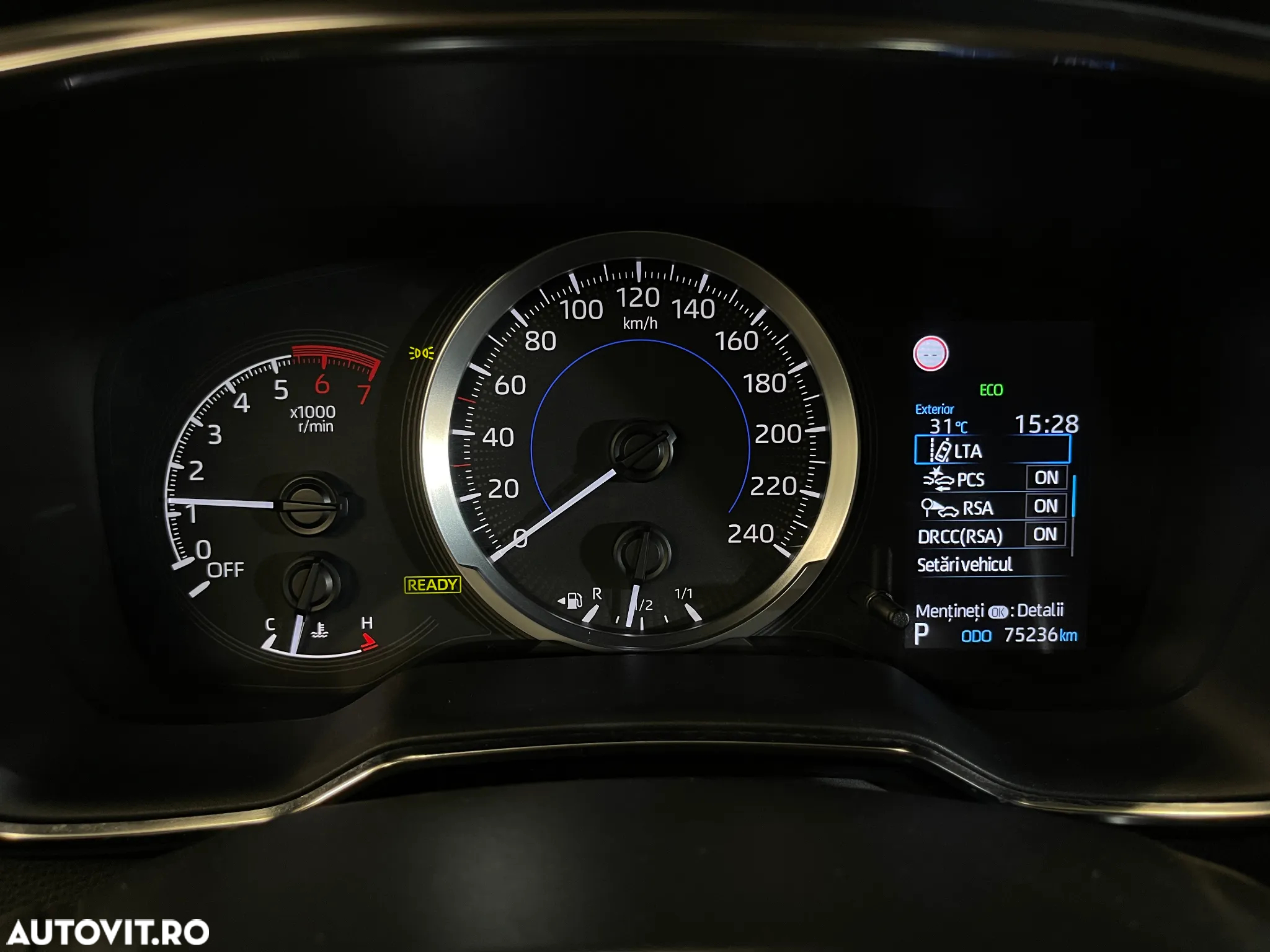 Toyota Corolla 1.8 HSD Business - 26