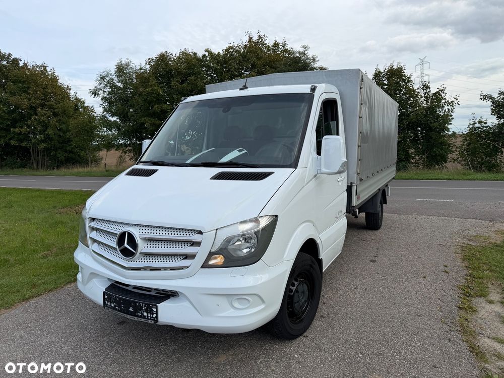 Mercedes-Benz Sprinter - 1