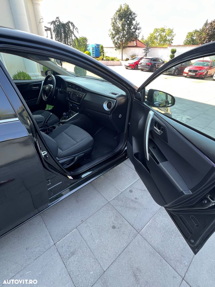 Toyota Auris 1.8 L VVT-i TS Hybrid Luna - 17