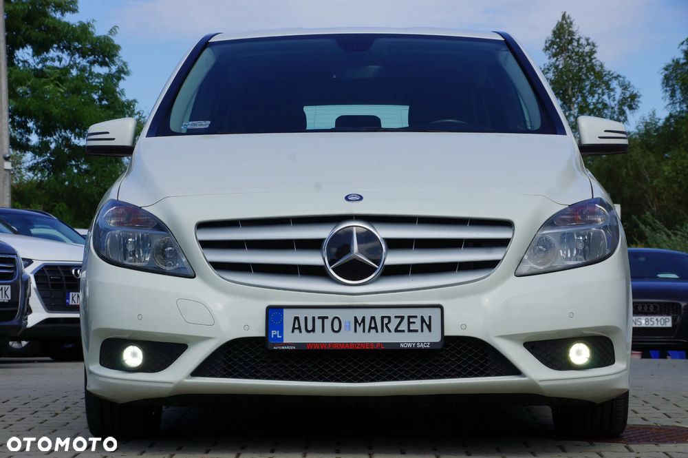 Mercedes-Benz Klasa B 220 4-Matic - 3