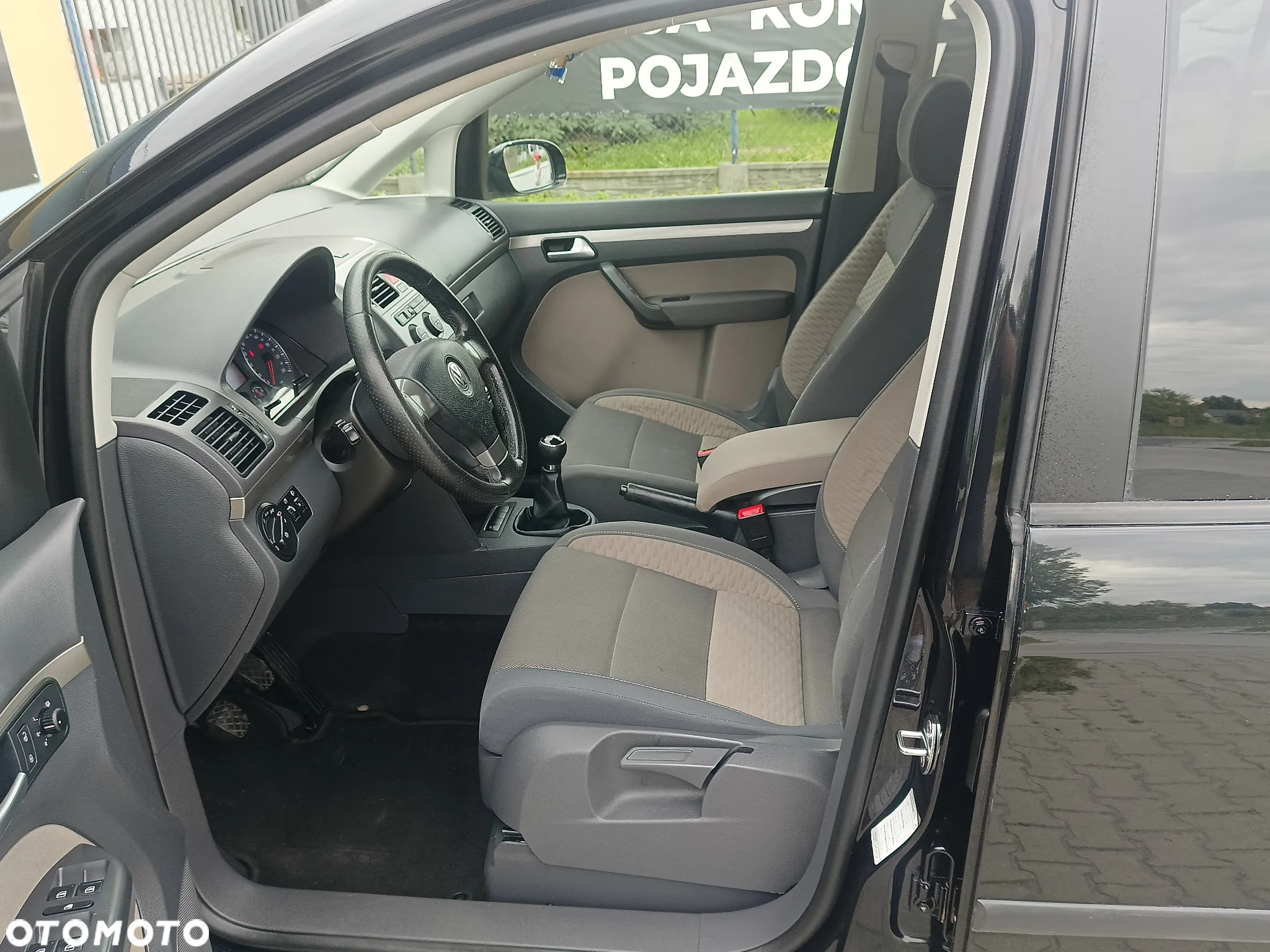 Volkswagen Touran 2.0 TDI DPF Cross - 37