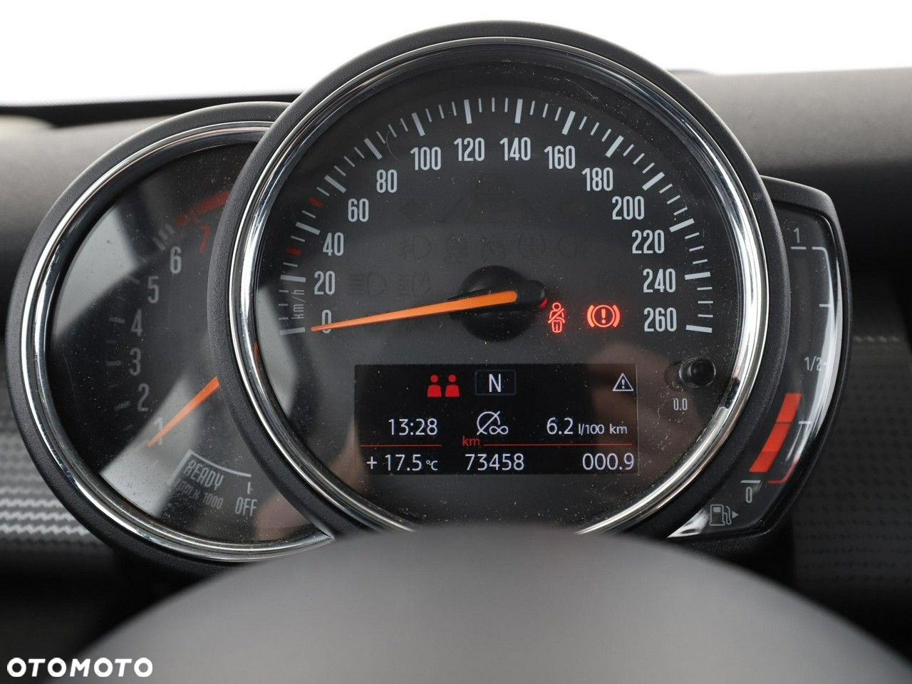 MINI Cooper Standard - 22