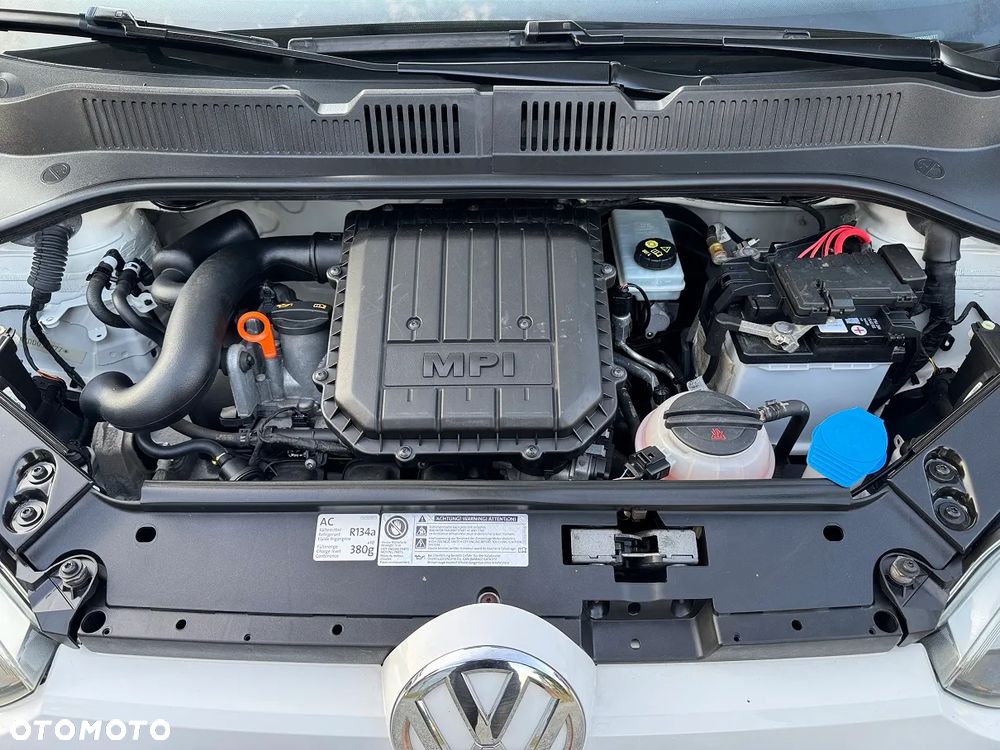 Volkswagen up! - 28