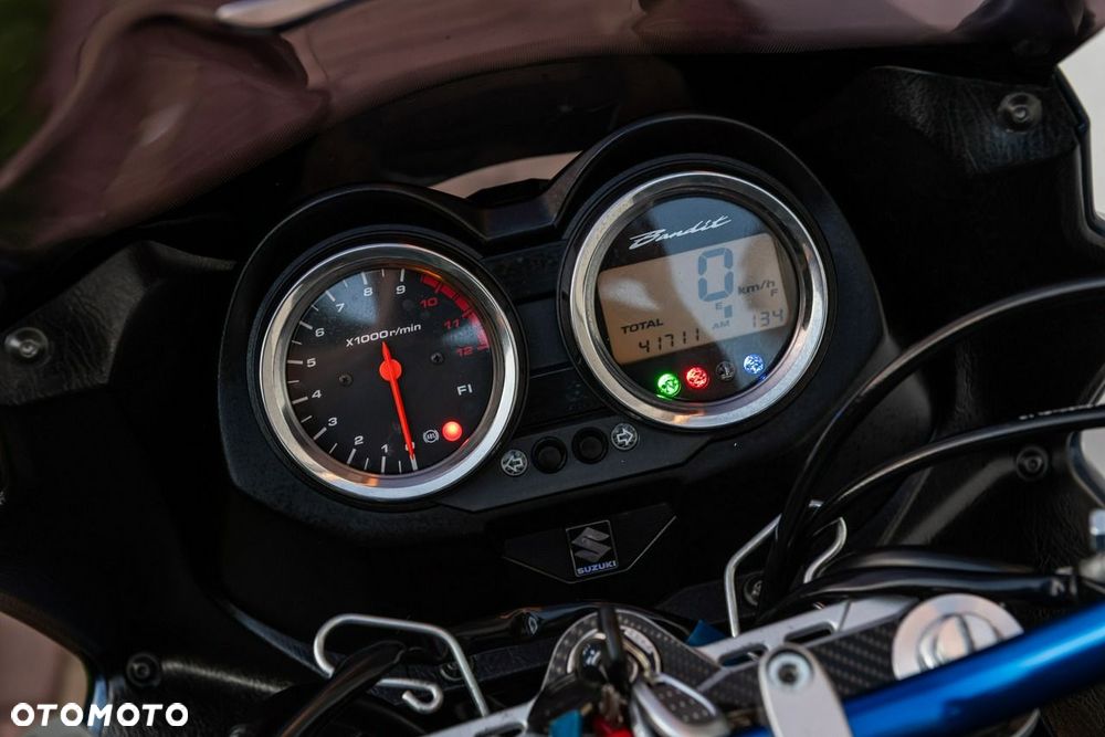 Suzuki Bandit - 9