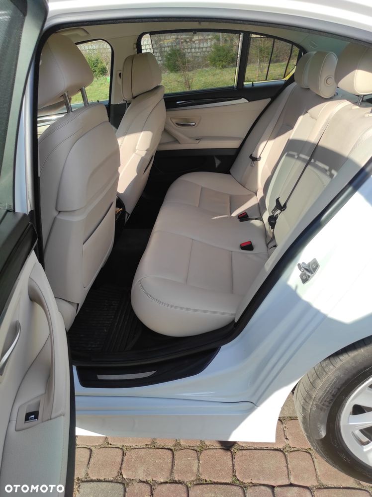 BMW Seria 5 - 23