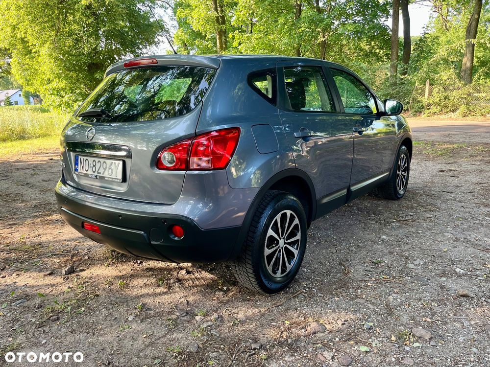 Nissan Qashqai 2.0 4x4 Tekna Premium - 5