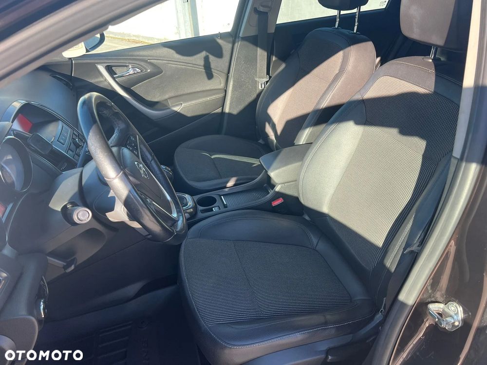 Opel Astra 1.4 Turbo Sports Tourer - 13