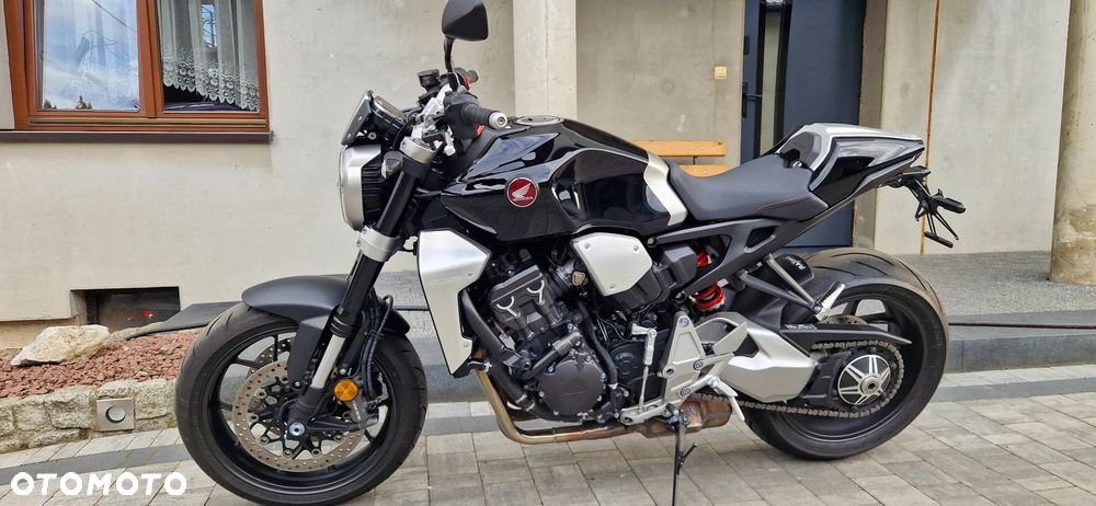 Honda CB - 22