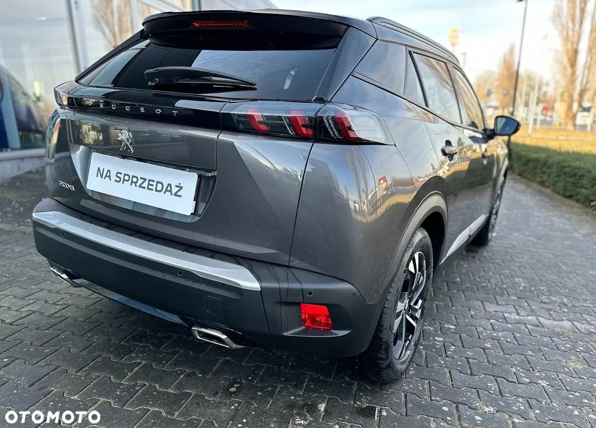 Peugeot 2008 1.2 PureTech Allure S&S - 5