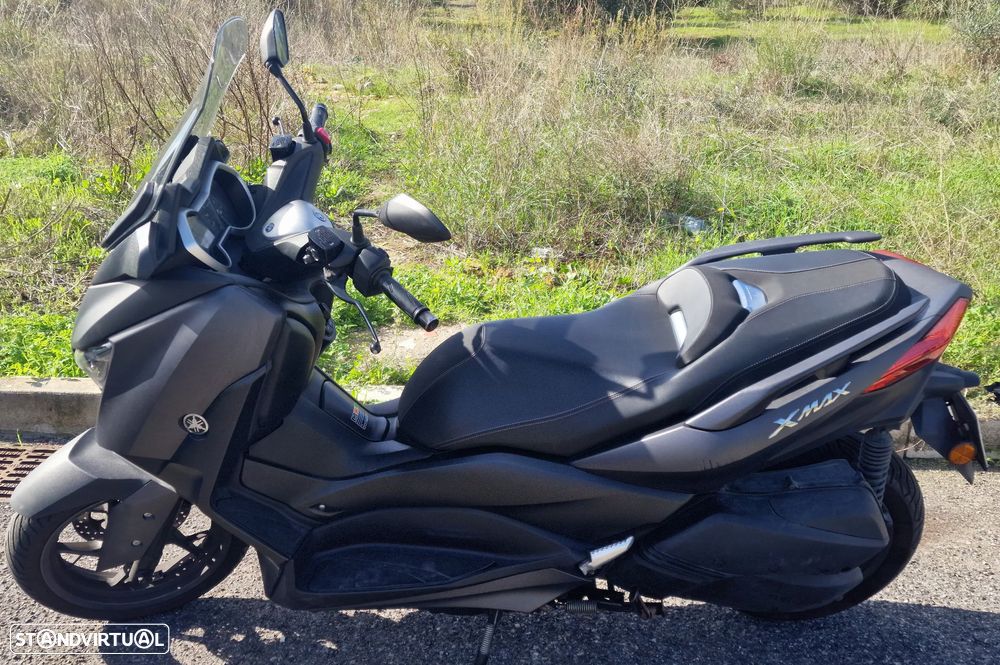 Yamaha X-Max - 3