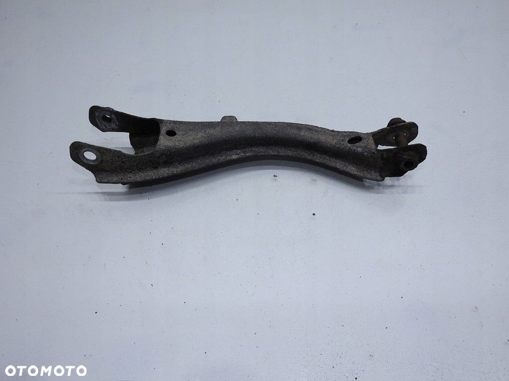 WAHACZ PRAWY TYŁ VOLVO V70 II - 6