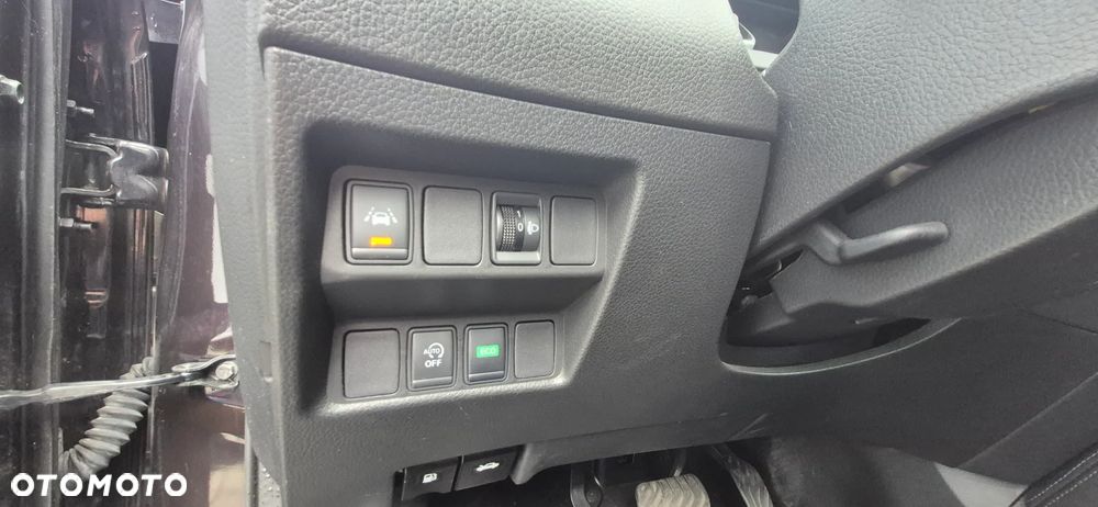 Nissan Qashqai 1.3 DIG-T DCT N-CONNECTA - 13