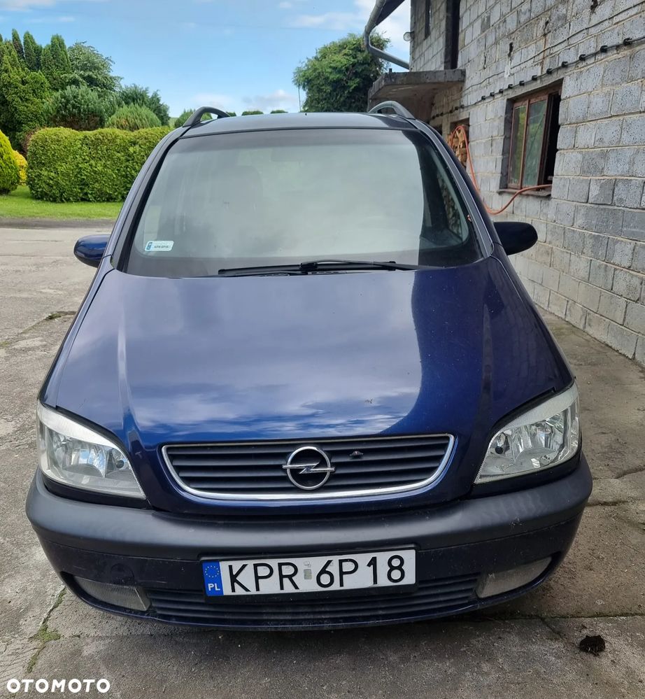 Opel Zafira - 1