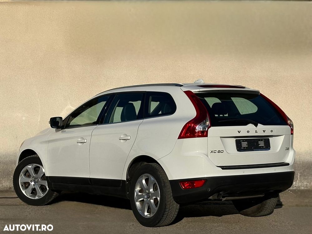 Volvo XC 60 D3 Aut. Summum - 2
