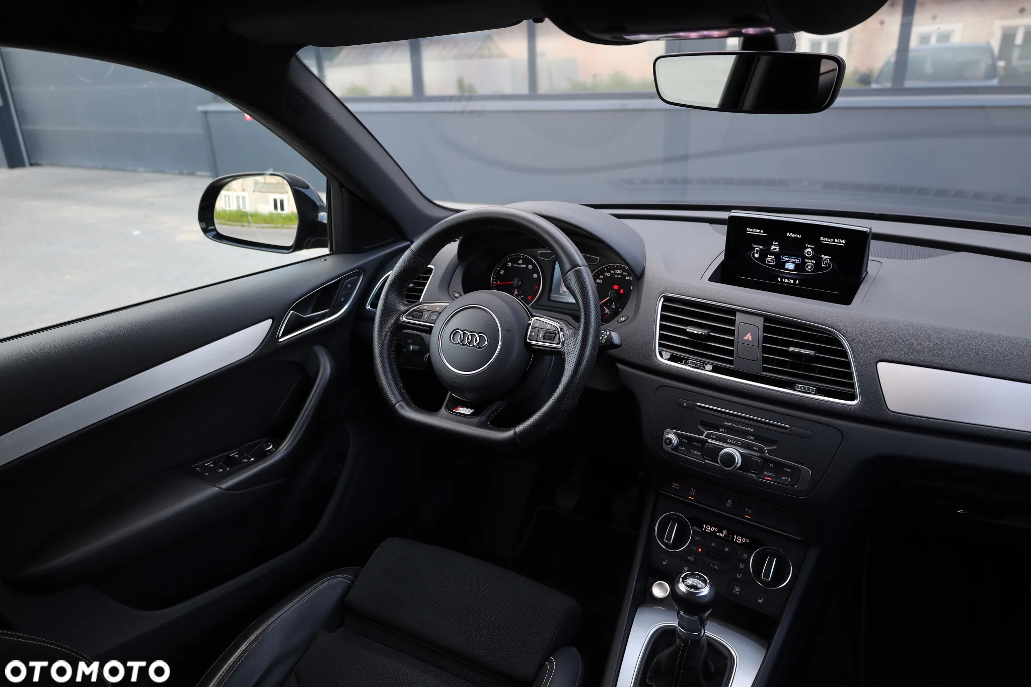 Audi Q3 1.4 TFSI Sport - 25
